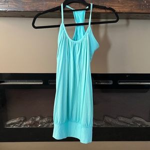 Lululemon tank top with built in bra